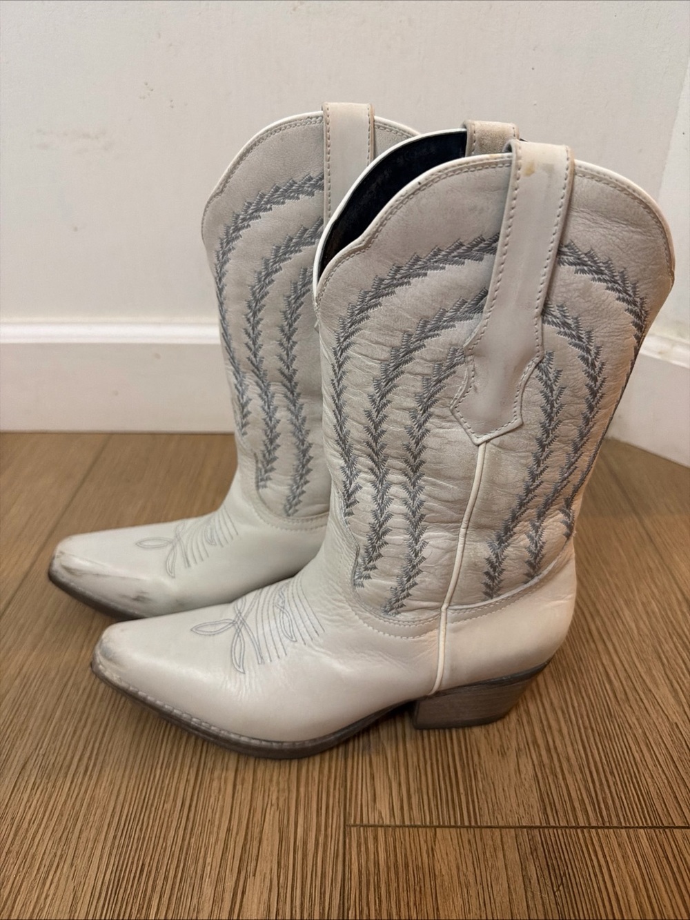 Sterling River Boots Women's White Gray Stitching Western Cowgirl Boots 6.5